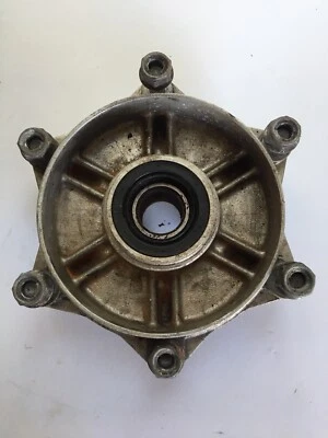 Portador de buje de piñón trasero Honda CBR929RR 2000 2001 Foto 1 de 4