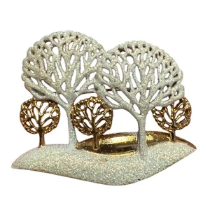 Vintage Brooch AJC Signed Gold Tone, White Sparkle Snow Trees Winter Scene - Picture 1 of 6