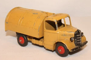  Dinky #252, 1950's Bedford Garbage Truck, Original #4 - Picture 1 of 9