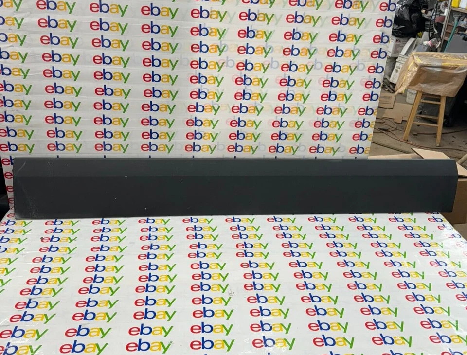 10-18 FREIGHTLINER SPRINTER 2500 CONDUCTOR TRASERO PUERTA CORREDERA MOLDURA CUBIERTA OEM Foto 1 de 4