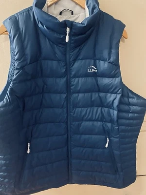 L.L.Bean Women's 2X Downtek  Goose Down Prima Loft Vest 551936 Navy Zip New - Image 1 of 4