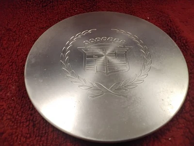 Cadillac Deville, Sevilla: 1996, 1997, 1998, 1999, 2000, 2001, 6,5", tapa central Foto 1 de 4