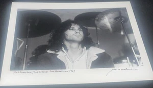 FOTO RARA FIRMADA DEL BARÓN WOLMAN JIM MORRISON 1967 - ¡¡MUY RARA!!! - Imagen 1 de 3