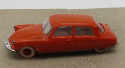 C Old Made IN France 1957 Micro NOREV Ho 1/87 Citroen DS 19 1957 1959 Marrone #2 - Immagine 1 di 4