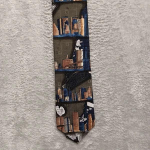 Structure City Scapes Buidings Pattern Multicolor Silk Made in USA 56" - Picture 1 of 14