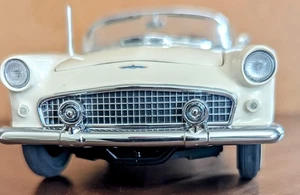 1:24 The 1956 Ford Thunderbird (Danbury Mint) TARRIFF FREE! - Picture 1 of 16