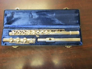 Gemeinhardt M3S flute, open hole B-foot, Solid silver body, Plated keys - Picture 1 of 6