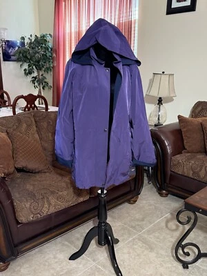 Jacket Women’s Purple Liz Claiborne Raincoat Extra-Large New With Tags Vintage - Image 1 of 4