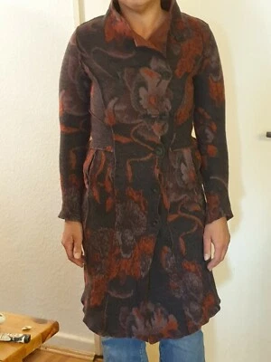 Dünnerer Filzmantel, 95% Wolle, Tam Collection, Gr. 38 (36), Tiptop, grau-rot - Bild 1 von 4