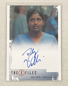 2018 The X-Files Seasons 10 and 11 Autograph Aliza Vellani as Nurse Sandeep - Picture 1 of 2