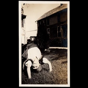 FREAK DEMON POSEÍDO GITANA DISFRAZ NIÑA BACKBEND ~ FOTO VINTAGE AÑOS 30 - Imagen 1 de 1