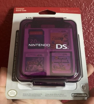 Estuche compacto Power A Nintendo 3DS, púrpura transparente, tiene capacidad para 16 tarjetas de juego Foto 1 de 4
