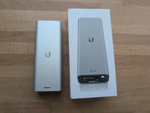 Ubiquiti Networks UCK-G2 UniFi Cloud Key Gen2 Aluminum - Afbeelding 1 van 3