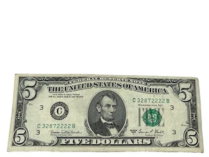U.S. 1969-C $5 FEDERAL RESERVE NOTE, S/N C 32872222 B (#466) - Picture 1 of 2
