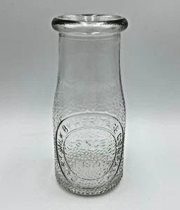 Milchmilch von Heritage Company Since 1810 Kiesel Glas 1/2 Pint Flasche 5,5" Höhe - Bild 1 von 7