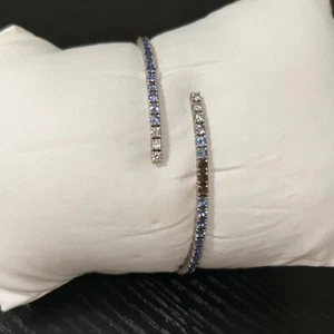 18k white gold bracelet, 40 blue sapphires and 12 diamonds. Vasari jewelry - Imagen 1 de 9