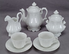 Ensemble de thé en forme de porcelaine blanche pour enfants Haviland Limoges Staffordshire C.1845-1865