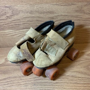 Pair Vintage 1980s / 1990s Roller Rink Rental Skates Sz Y12 For Parts Or Repair - Picture 1 of 7