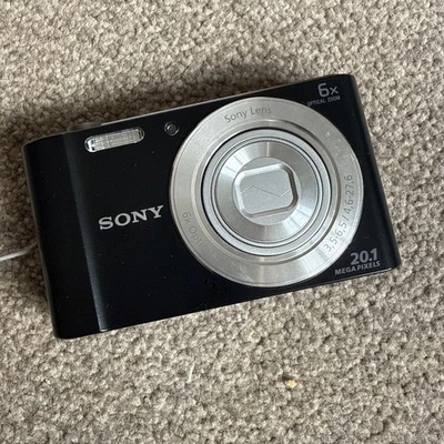 Sony DSC-W810 20.1MP camera - Image 1 of 4