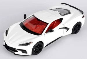 2020 Chevrolet Corvette C8 Maßstab 1:24 Diecast Modell von Motormax - weiß - Bild 1 von 6