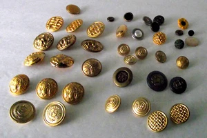 Knöpfe Metall goldfarben Adler Webware Robbe Kuppel verschiedene Größen Design Nähen Basteln Posten - Bild 1 von 8