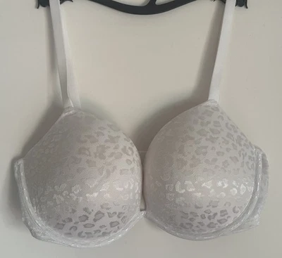 Sujetador blanco guepardo con correas convertibles acolchadas súper push up 36DD sin marca Foto 1 de 4