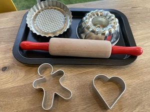 Ikea Duktig Children’s Toy Kitchen Baking Set Tray Cake Dishes Rolling Pin - Picture 1 of 7