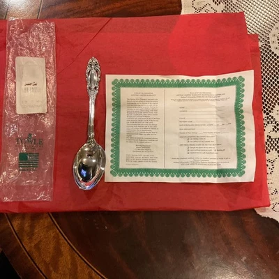 CUCHARA SOPERA OVALADA TOWLE GRAN DUQUESA PLATA ESTERLINA 7 1/8" SIN MONOGRAMA Foto 1 de 4