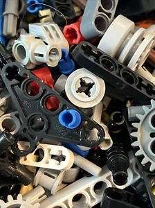 Lego Technic Lote 1/4 Libra PEQUEÑO A GRANEL Piezas Ladrillos Conectores Pines Ejes, Engranaje - Imagen 1 de 4