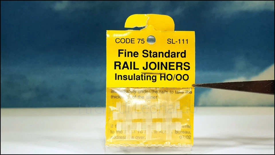 PECO SL-111 GIUNZIONI ISOLANTI CODE 75 scala HO #245#. - Immagine 1 di 1