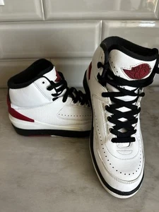 Nike Air Jordan 2 Retro Mid Chicago Varsity Red/White Shoes DX2454-106 Size 7.5 - Picture 1 of 7