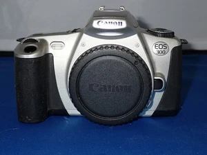 Canon EOS 300 35mm SLR Film Camera Body Only - Picture 1 of 10