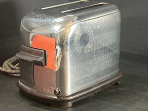 Tostadora vintage Toastmaster cromada Art-Deco MCM modelo 1B8 acero inoxidable probada - Imagen 1 de 14