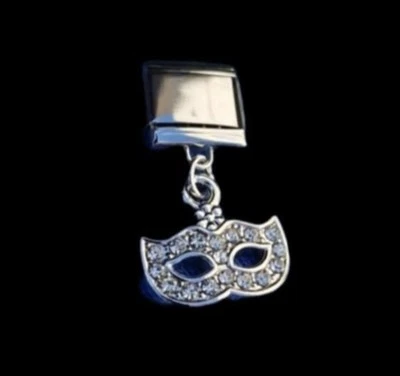 Nuevo Dije Pulsera Estilo Nominación Máscara Circonita Cúbica Estilo Nominación Colgante  Foto 1 de 2