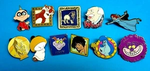 Disney Pins 11 Stück verschiedene Filmfiguren Pins mit Mickey Push Backs - Bild 1 von 3