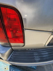 Luz de puerta trasera izquierda Lincoln Aviator 2003 2004 2005 - Imagen 1 de 1