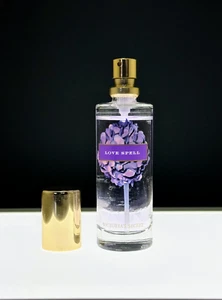 Victoria's Secret Love Spell Eau de Toilette EdT Spray 30ml Vintage Collectable - Picture 1 of 5