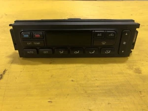 05 - 06 - 07 Ford Super Duty Digital Climate Heater A/C Control Panel - Picture 1 of 5