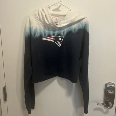 NFL TEENS New England Patriots Crop Hoodie Hooded Sweatshirt Junior XL 15/17 NEW - Image 1 of 4