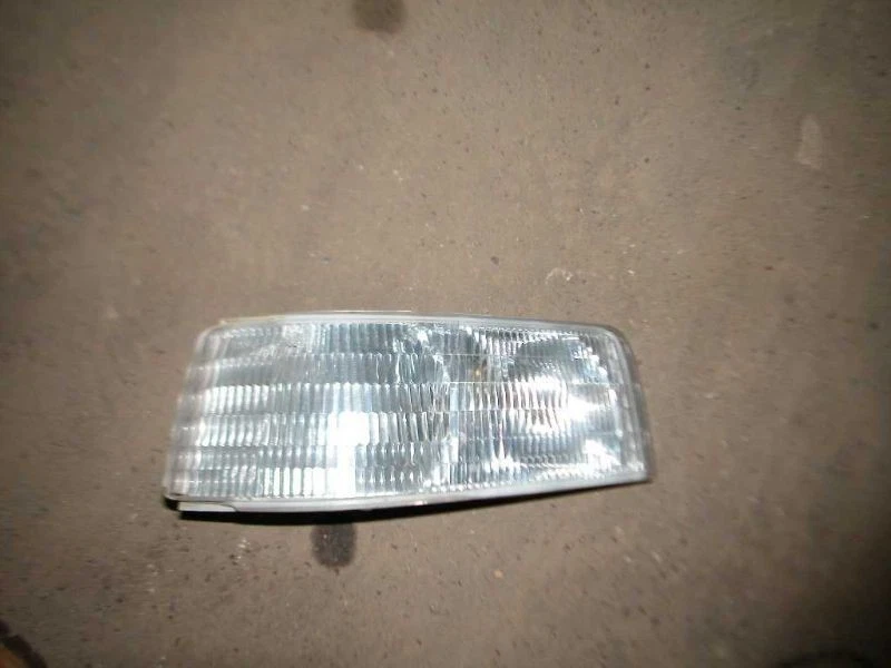 Luz de estacionamiento esquina izquierda Cadillac Eldorado 92-02 intermitente lámpara Foto 1 de 2