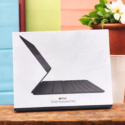 Genuine Apple iPad (Air 13-inch M2/M3 2024-2025) Smart Keyboard Folio Case Cover - image 1 of 4