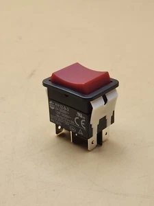 Interruptor basculante 20A 125/250V 6 pines 1,5 HP herramienta eléctrica 2 polos Kedu momentáneo - Imagen 1 de 8