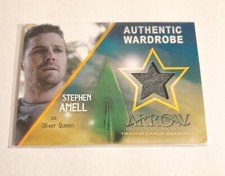 STEPHEN AMELL as OLIVER QUEEN 2017 Cryptozoic Arrow Season 4 Authentic Wardrobe