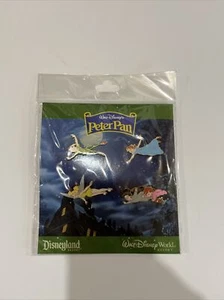 Walt Disney's Peter Pan Pin Collection - Disney Pin Set 60199 Disneyland - Picture 1 of 2