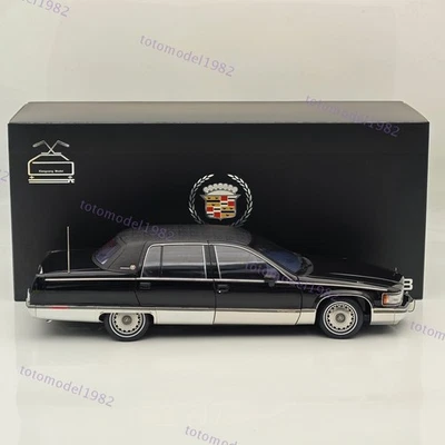 GM 1:18 Cadillac 1993 Fleetwood Sedan Black / Blue Interio Diecast Model Edition - Image 1 of 4
