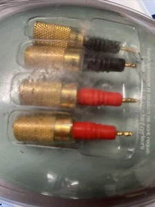 AR GOLD BANANA PLUGS 4 PER PKG Thin Tips - Picture 1 of 2