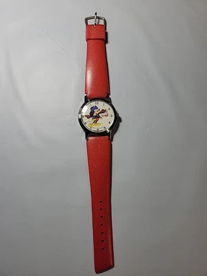 Reloj Bicentenario Mickey Mouse Vintage Cuerda Manual Hecho en Suiza - Excelente Estado. Foto 1 de 4