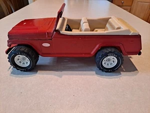 Tonka Jeepster: #2245: rot: kein Top: Oldtimer 70er Jahre: guter Zustand Jeep - Bild 1 von 14