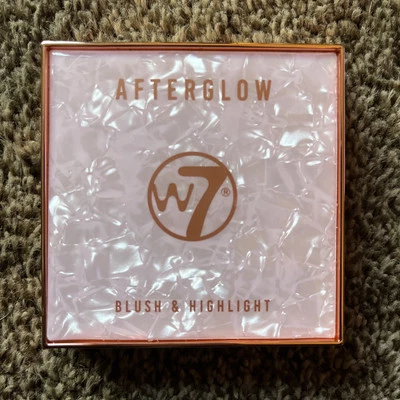 W7 Afterglow Blush & Highlight NEW - Image 1 of 4