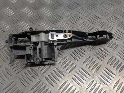 ВНЕШНЯЯ ЗАДНЯЯ КРЫШКА ДВЕРНОЙ РУЧКИ PEUGEOT 308 SPORT 120 2008 (ЗАДНИЕ ВОДИТЕЛИ) - Изображение 1 из 4